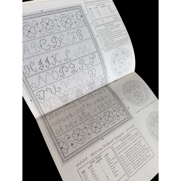 1988 Margaret & Margaret Sister Samplers 1839 Cross Stitch Pattern Book Vintage - Picture 3 of 3